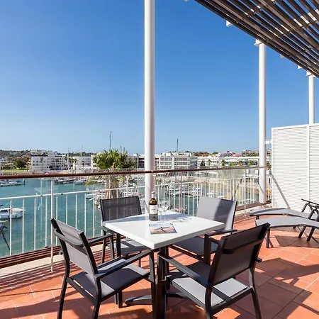 Apartment The Captain's Nest By Seewest